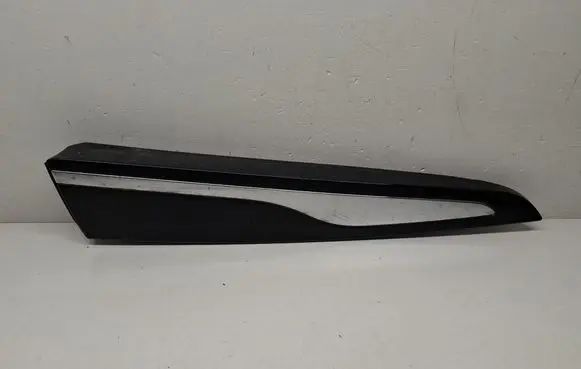 Renault Clio IV Rear door trim (molding) 828770664R