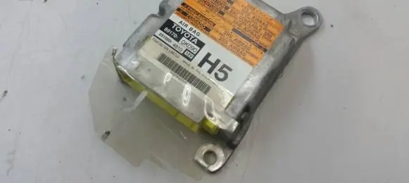 Toyota Hilux (N140, N150, N160, N170) Airbag control unit/module
