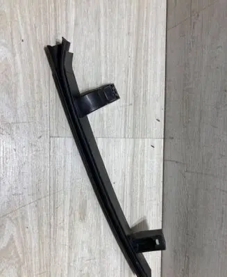 Ford Ecosport Rear door windshield rail CN15N263A66