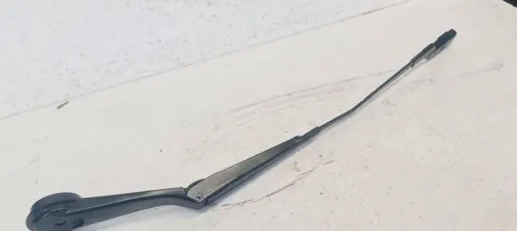 Ford Focus Front wiper blade arm BM5117526BB
