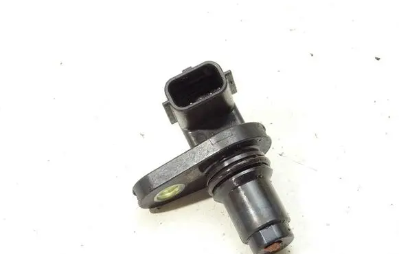 Infiniti Q50 Camshaft position sensor 16712U20