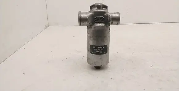 BMW 5 E39 Idle control valve (regulator) 1744713 0280140545