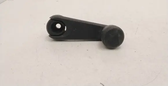 BMW 3 E46 Rear door window winding handle 81225032