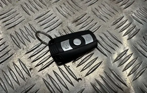 BMW 3 E92 E93 Ignition key/card 6954808