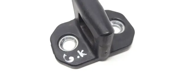 Mercedes-Benz E W211 Rear door lock loop/hook striker A2037200004