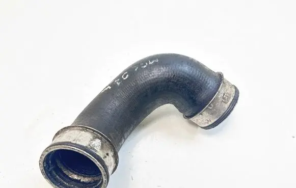Mercedes-Benz C W203 Intercooler hose/pipe A2035281482