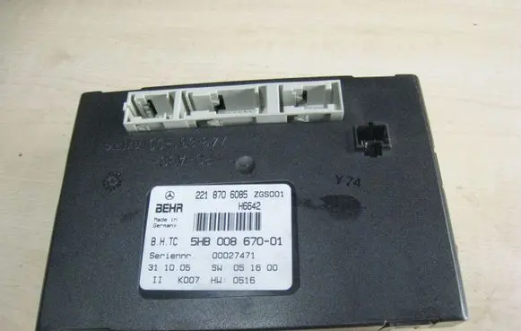 Mercedes-Benz S W221 Climate control unit 2218706085 ZGS001