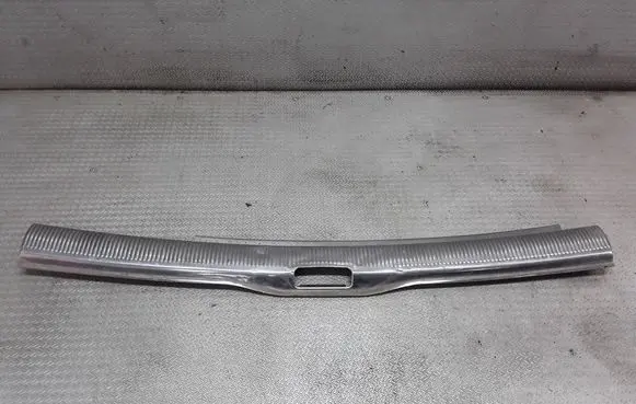 Volkswagen PASSAT B5.5 Trunk/boot sill cover protection 3B9863459K