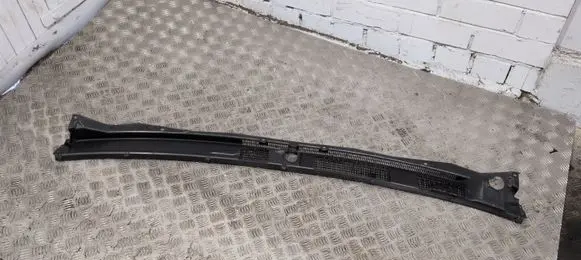 Mitsubishi Pajero Wiper trim MR416416