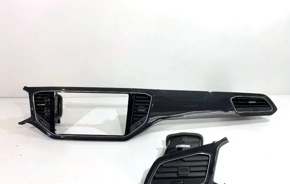 Volkswagen T-Roc Dashboard side air vent grill/cover trim 