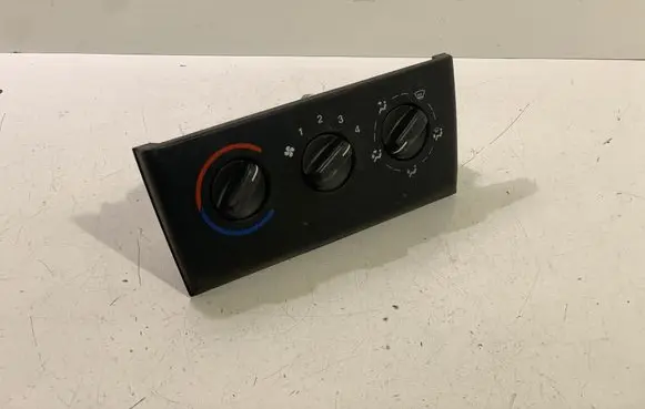 Opel Vectra B Climate control unit 90463845
