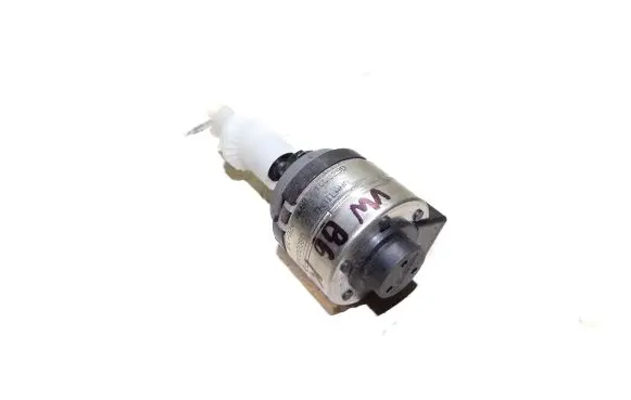 Volkswagen PASSAT B6 Headlight level adjustment motor 