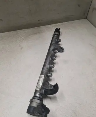 Volkswagen Golf VI Fuel main line pipe 03L130089 057130764H 0281002859