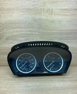BMW 5 E60 E61 Speedometer (instrument cluster) 6958601 110080213Used
