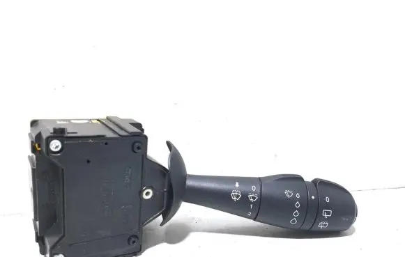 Renault Trafic III (X82) Wiper switch E10745553