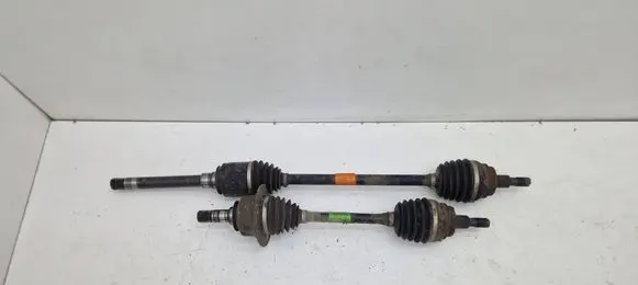 Mercedes-Benz ML W166 Front driveshaft A1663301300 A1663301600
