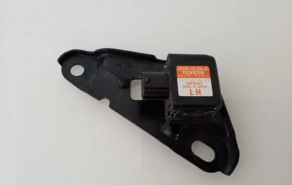 Toyota Prius (XW20) Airbag deployment crash/impact sensor 2521000160