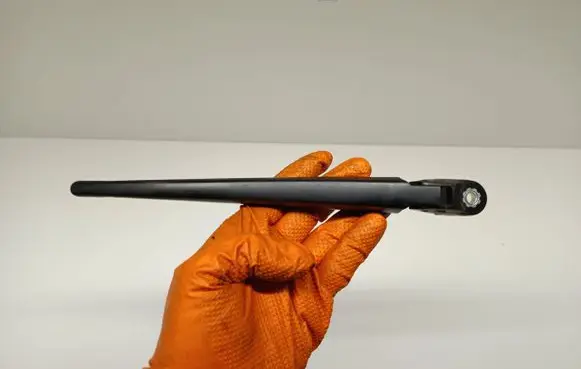 Subaru Outback (BS) Rear wiper blade 86532AG09D