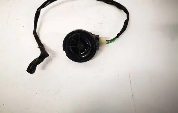 Opel Vectra B Front door speaker 90379282