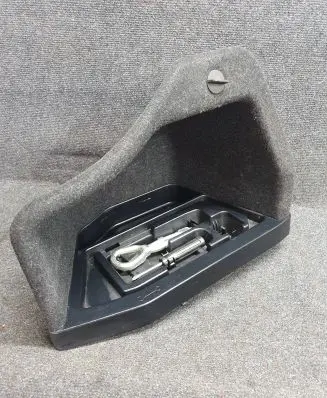 BMW 4 F32 F33 Glove box in trunk 7284136 14606313