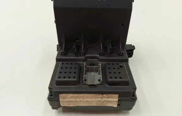 Volvo S60 Fuse module 30786889 28087583