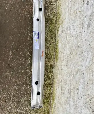 Volvo V40 Front bumper support beam 31301976