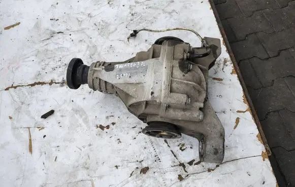 Volkswagen Touareg I Rear differential 2DRM99038