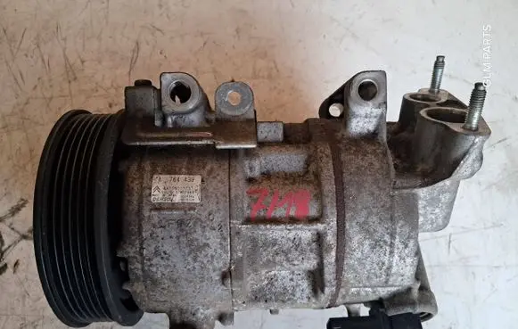 Citroen C4 II Air conditioning (A/C) compressor (pump) 764439