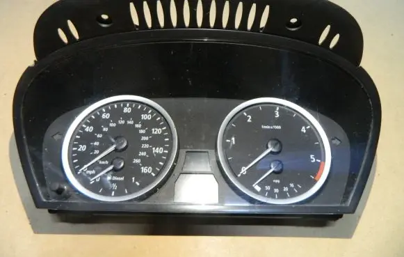 BMW 5 E60 E61 Speedometer (instrument cluster) 6945634