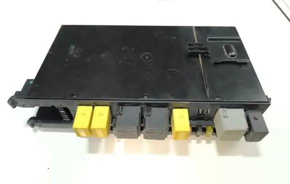 Mercedes-Benz E W211 Comfort/convenience module 2115452101 5DK00804750 013371518796