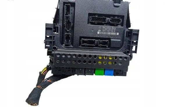Mercedes-Benz A W169 BSM Control unit 5DK008728 16954543
