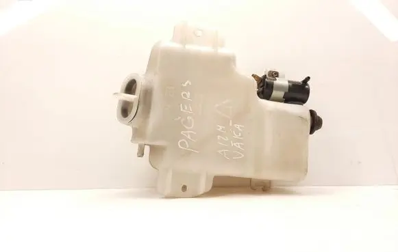 Mitsubishi Pajero Windshield washer fluid reservoir/tank 060351507