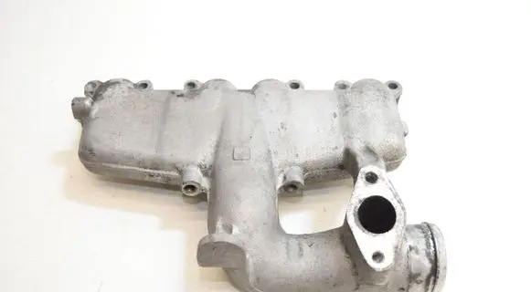 Audi A6 S6 C5 4B Intake manifold 028129713K