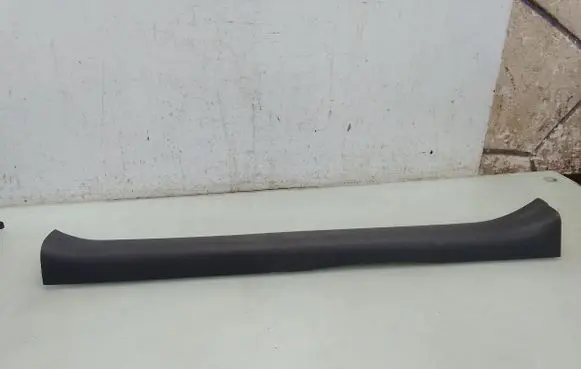 Toyota Prius (NHW20) Front sill trim cover 6791347020