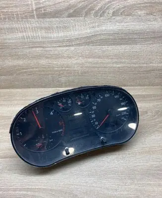 Audi A3 S3 8L Speedometer (instrument cluster) 8L0919860D