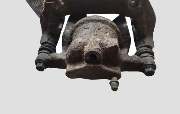 Opel Combo C Front brake caliper