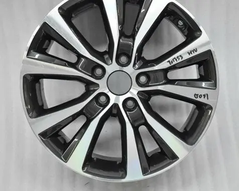 Hyundai i30 R17 alloy rim 