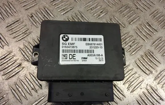 BMW 5 F10 F11 Hand brake control module 6878144