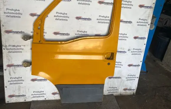 Iveco Daily 35 - 40.10 Front door