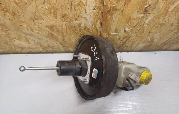 Skoda Fabia Mk1 (6Y) Brake booster 