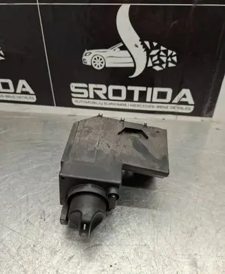 Mercedes-Benz E W210 Light switch 2105450104