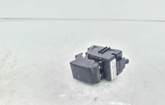 Toyota Avensis T250 Electric window control switch 37080A129B 8481005050