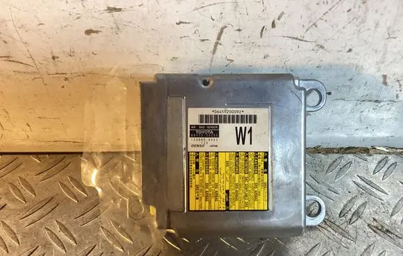 Lexus GS 250 350 300H 450H Airbag control unit/module 8917030C50 1508004592