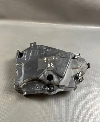 Dacia Duster II Timing belt guard (cover) 135632713R