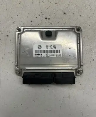 Skoda Superb B5 (3U) Engine control unit/module 3U0907401 0281010905