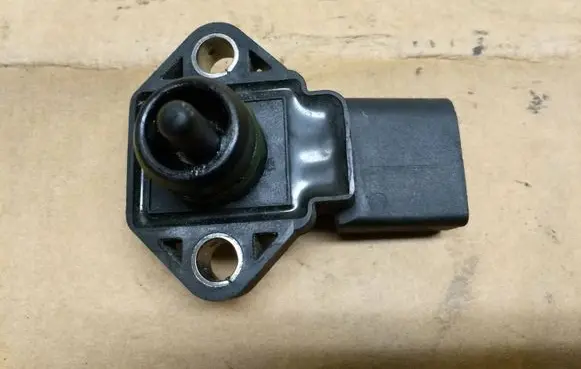 Audi A4 S4 B6 8E 8H Air pressure sensor 038906051 0281002177