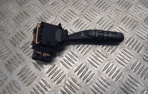 Subaru Impreza III Wiper control stalk