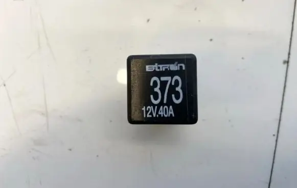 Audi A6 S6 C5 4B Other relay 8d0951253a