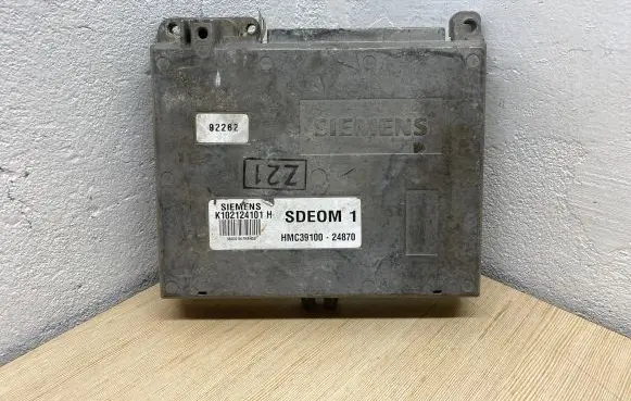 Hyundai Pony Engine control unit/module K102124101H 92262 HMC3910024870