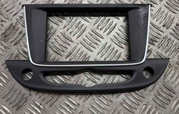Opel Crossland X Radio/GPS head unit trim 39137997